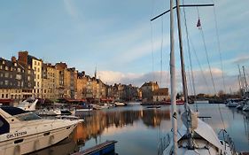 L' Achilée  Appartement en plein coeur de la ville